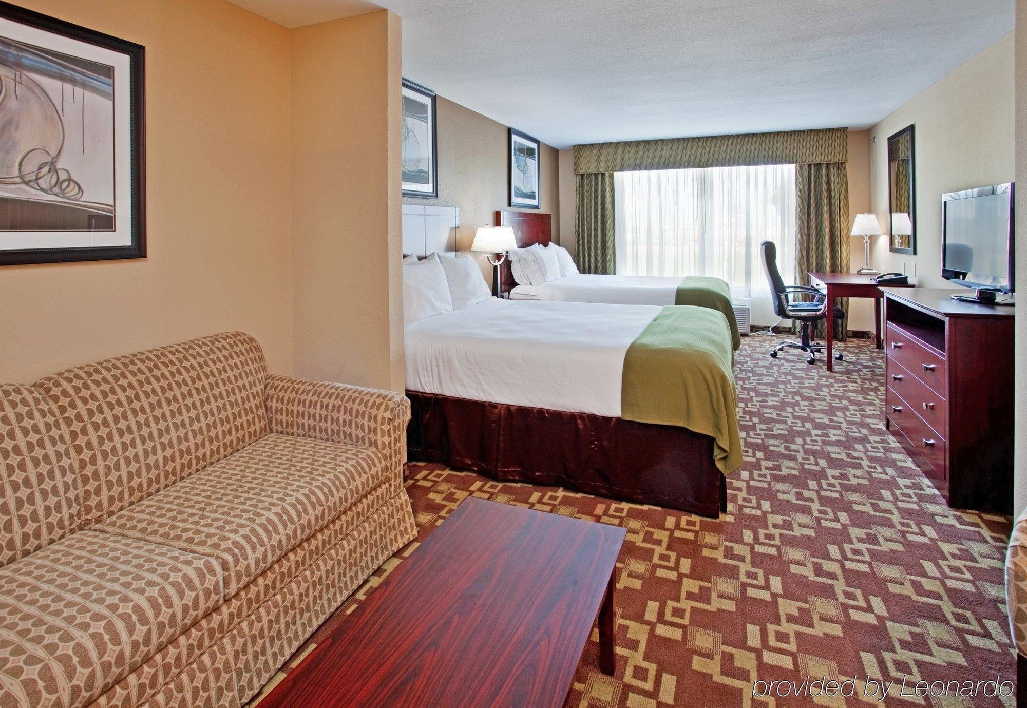 Holiday Inn Express Hotel & Suites St. Charles By Ihg Saint Charles Buitenkant foto
